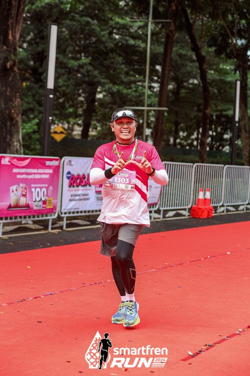 Race photo from Smartfren Run 2024