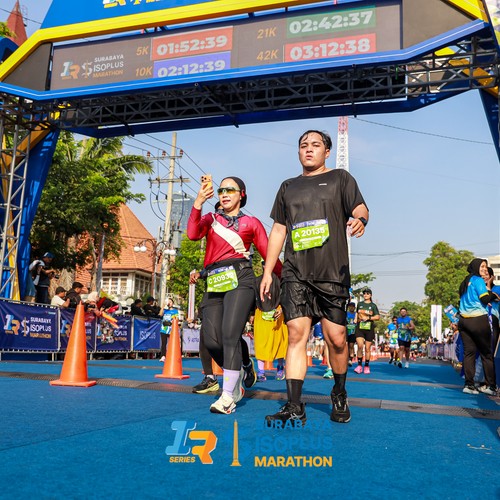 Race photo from SURABAYA ISOPLUS MARATHON 2026