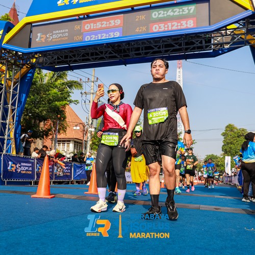 Race photo from SURABAYA ISOPLUS MARATHON 2026