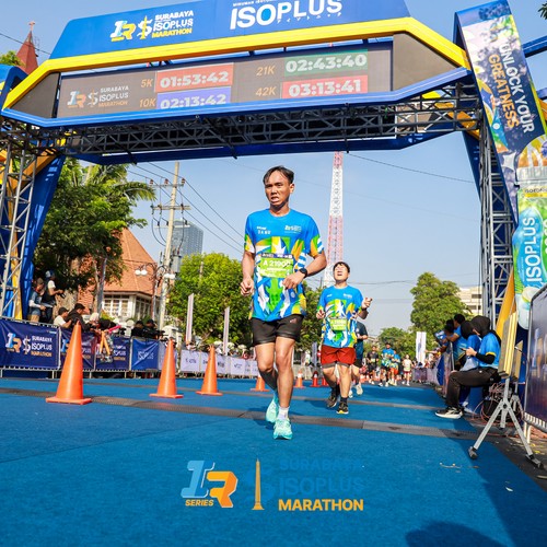 Race photo from SURABAYA ISOPLUS MARATHON 2026