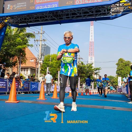 Race photo from SURABAYA ISOPLUS MARATHON 2026