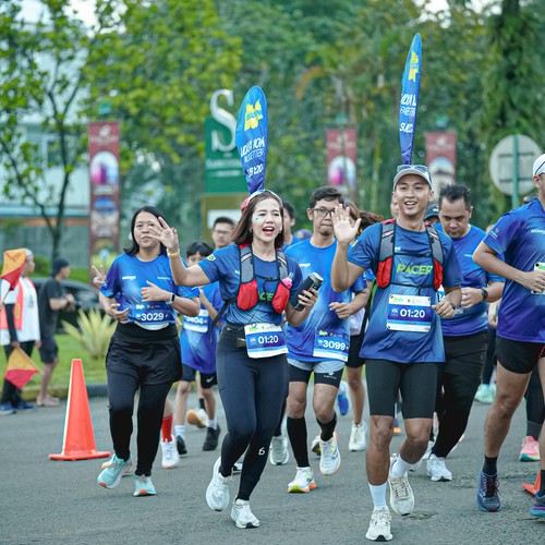 Race photo from BOGORUN 2026