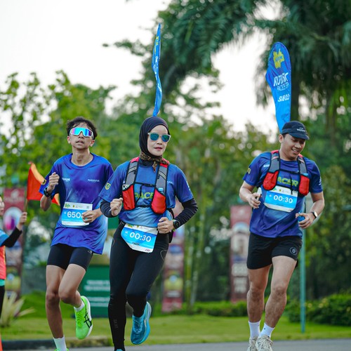 Race photo from BOGORUN 2026