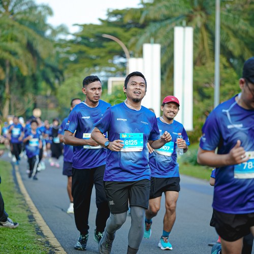Race photo from BOGORUN 2026