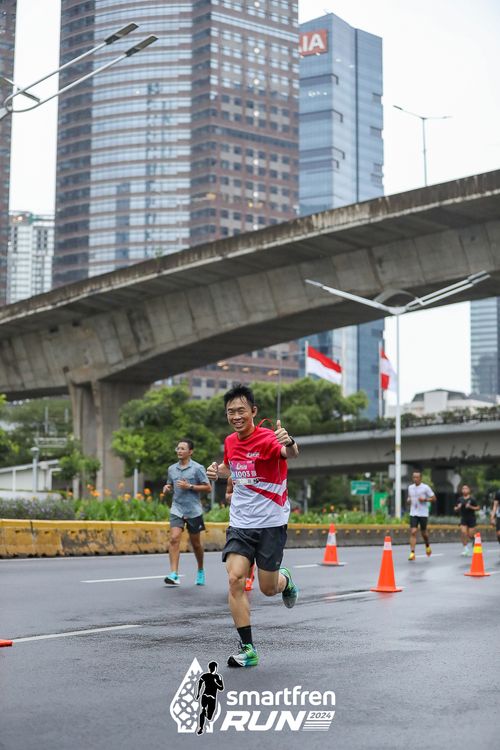 Race photo from Smartfren Run 2024