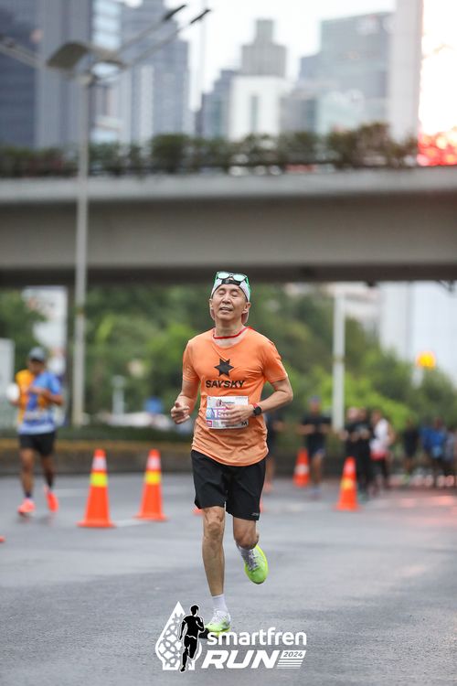 Race photo from Smartfren Run 2024