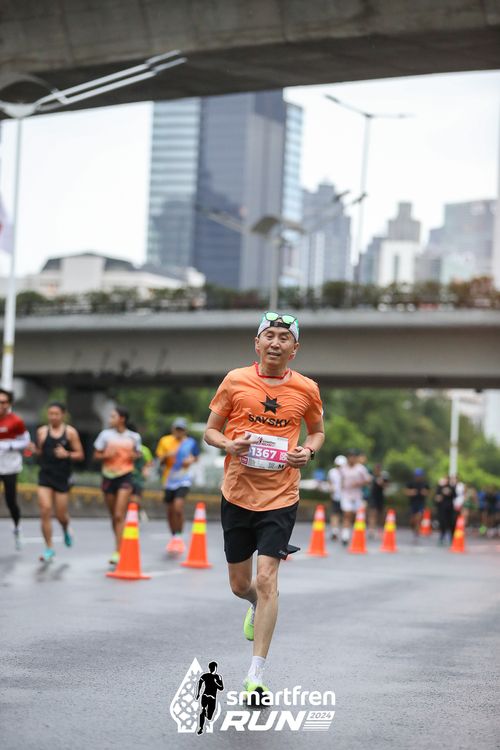 Race photo from Smartfren Run 2024