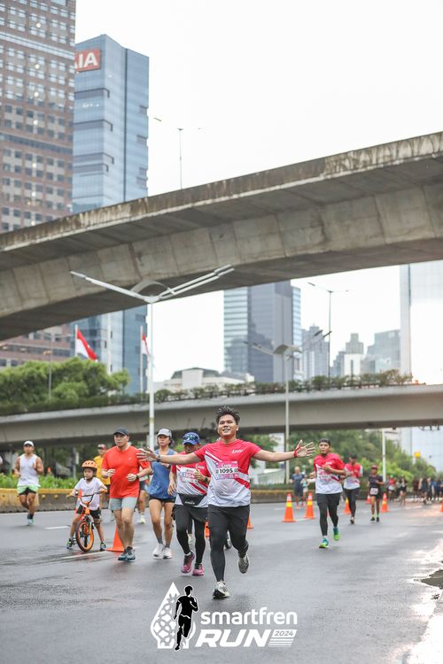 Race photo from Smartfren Run 2024