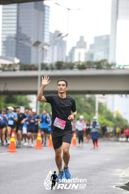 Race photo from Smartfren Run 2024