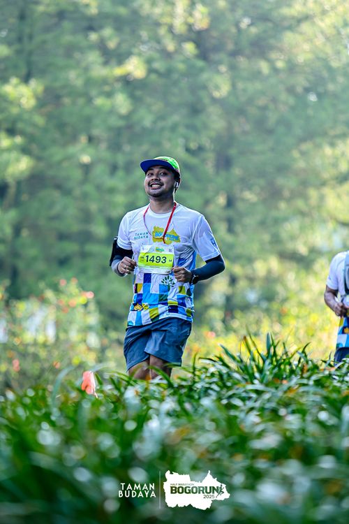 Race photo from Taman Budaya x BOGORUN 2025