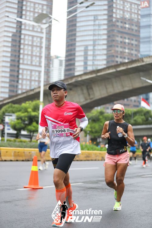 Race photo from Smartfren Run 2024