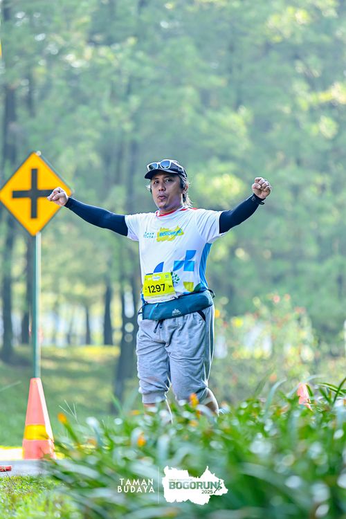 Race photo from Taman Budaya x BOGORUN 2025