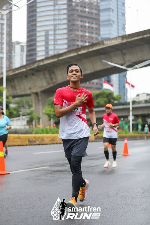 Race photo from Smartfren Run 2024