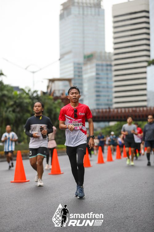 Race photo from Smartfren Run 2024