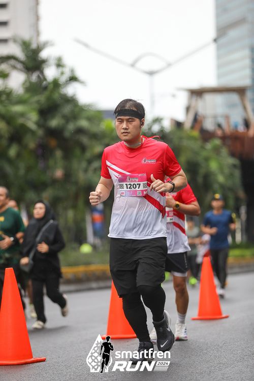 Race photo from Smartfren Run 2024