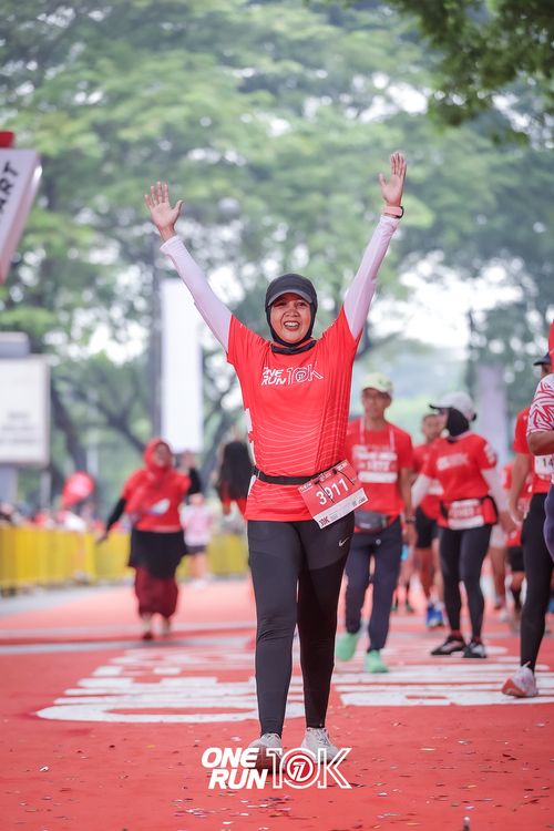 Race photo from ONE RUN 10K 2025