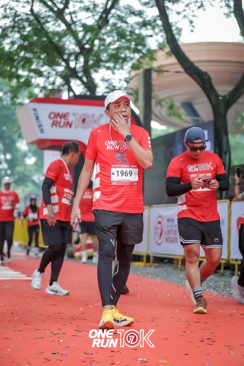 Race photo from ONE RUN 10K 2025