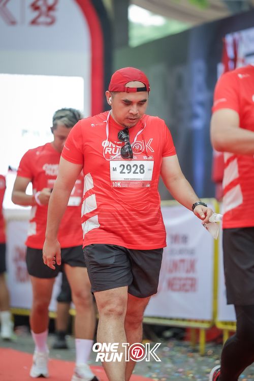 Race photo from ONE RUN 10K 2025