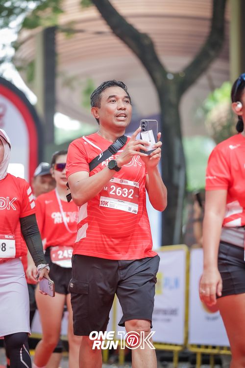 Race photo from ONE RUN 10K 2025
