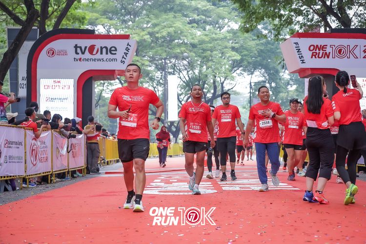 Race photo from ONE RUN 10K 2025