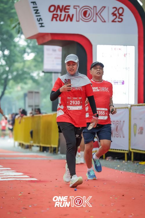 Race photo from ONE RUN 10K 2025