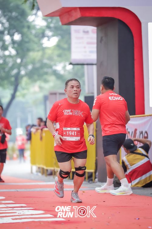 Race photo from ONE RUN 10K 2025