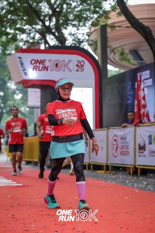 Race photo from ONE RUN 10K 2025