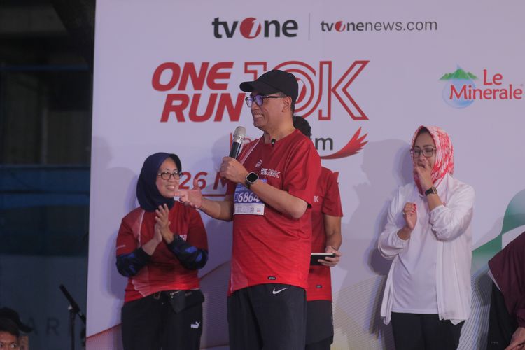Race photo from ONE RUN 10 K