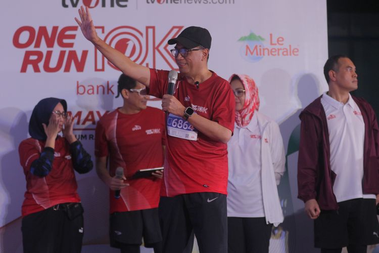Race photo from ONE RUN 10 K