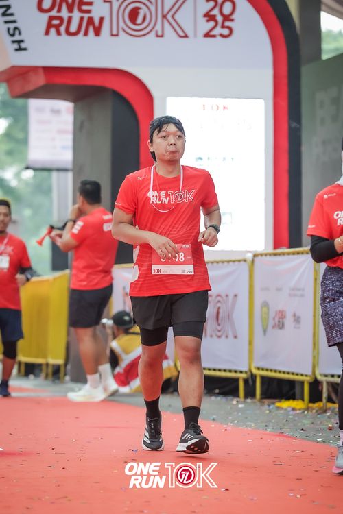 Race photo from ONE RUN 10K 2025
