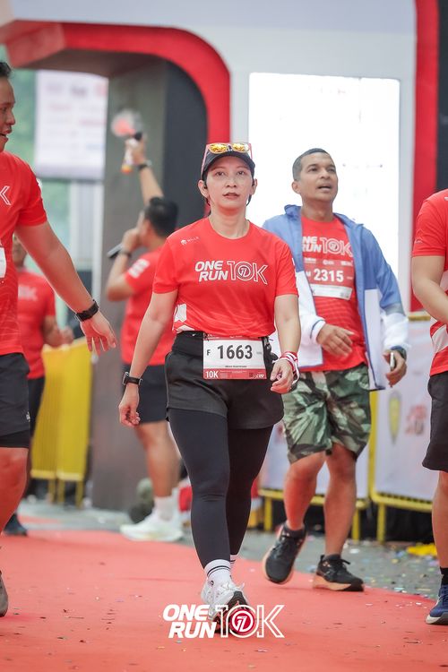 Race photo from ONE RUN 10K 2025