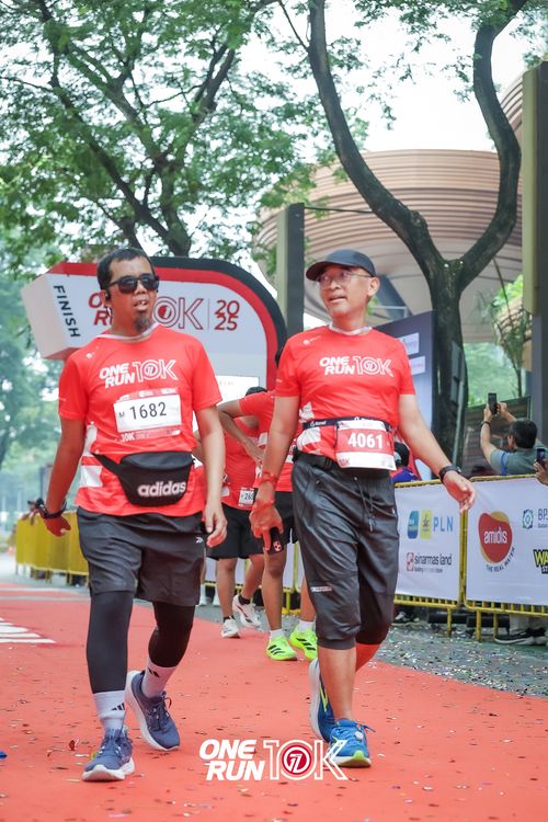 Race photo from ONE RUN 10K 2025