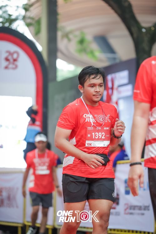 Race photo from ONE RUN 10K 2025