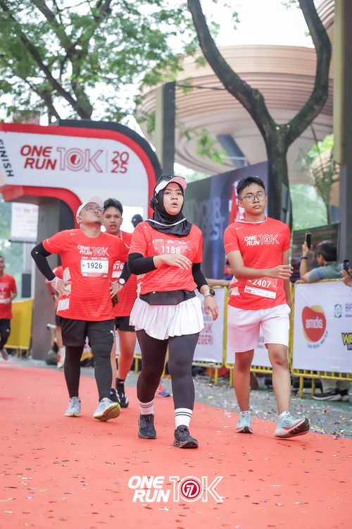 Race photo from ONE RUN 10K 2025