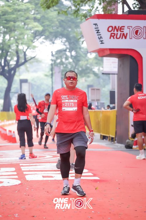 Race photo from ONE RUN 10K 2025