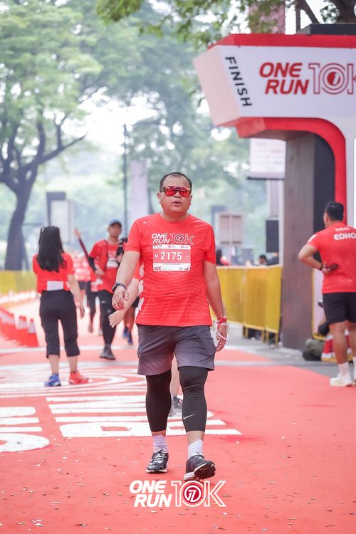 Race photo from ONE RUN 10K 2025