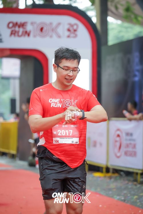 Race photo from ONE RUN 10K 2025