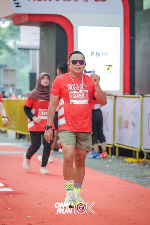 Race photo from ONE RUN 10K 2025