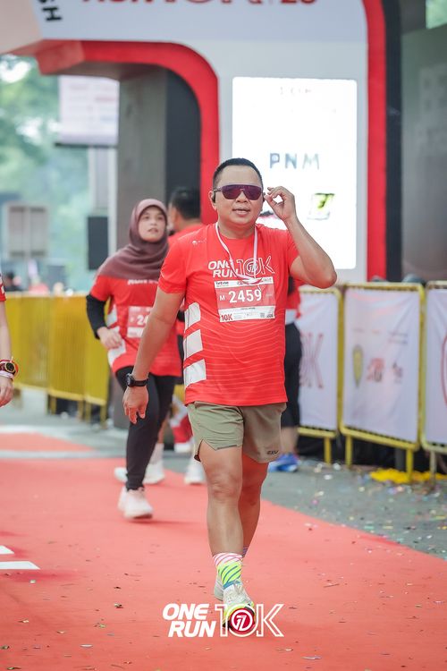 Race photo from ONE RUN 10K 2025