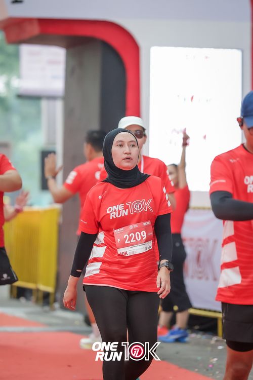 Race photo from ONE RUN 10K 2025