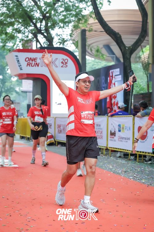 Race photo from ONE RUN 10K 2025
