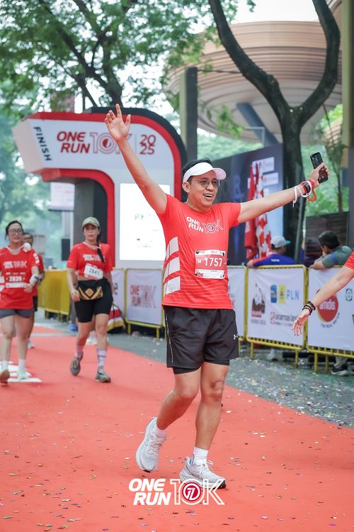 Race photo from ONE RUN 10K 2025