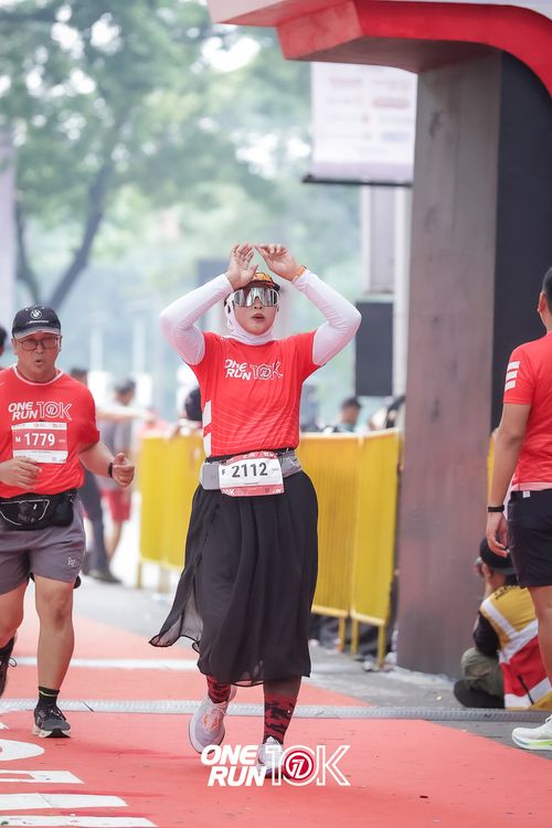 Race photo from ONE RUN 10K 2025