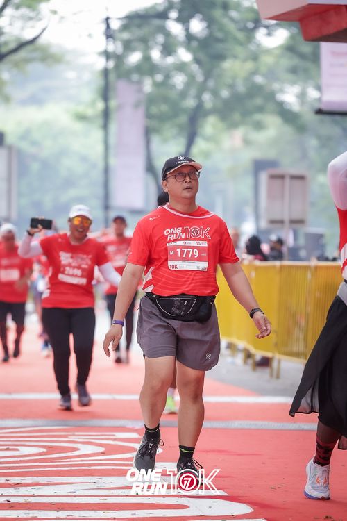 Race photo from ONE RUN 10K 2025