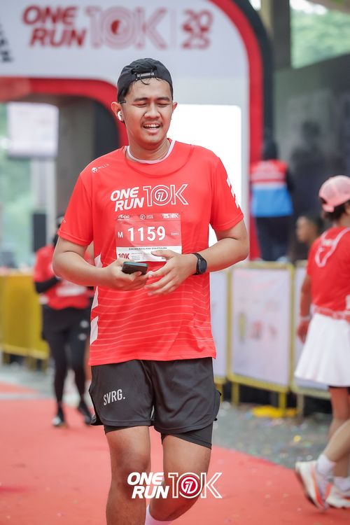 Race photo from ONE RUN 10K 2025