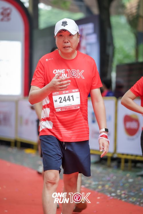 Race photo from ONE RUN 10K 2025