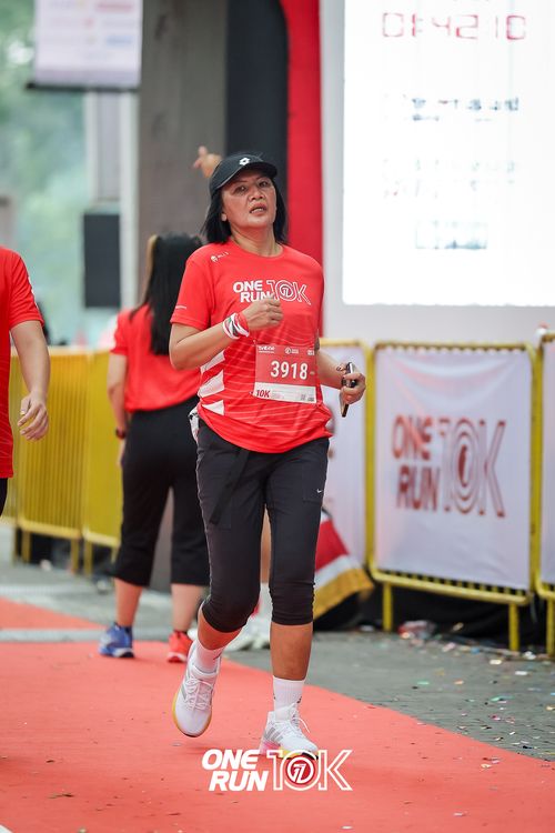 Race photo from ONE RUN 10K 2025