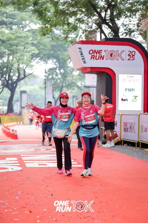 Race photo from ONE RUN 10K 2025