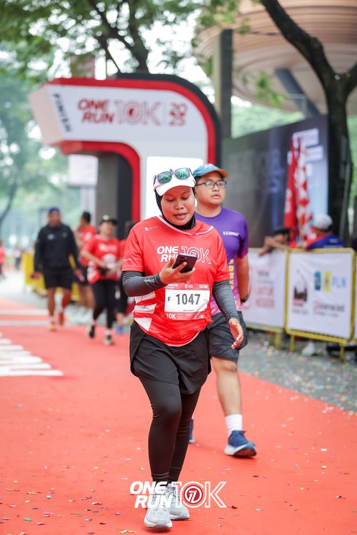 Race photo from ONE RUN 10K 2025