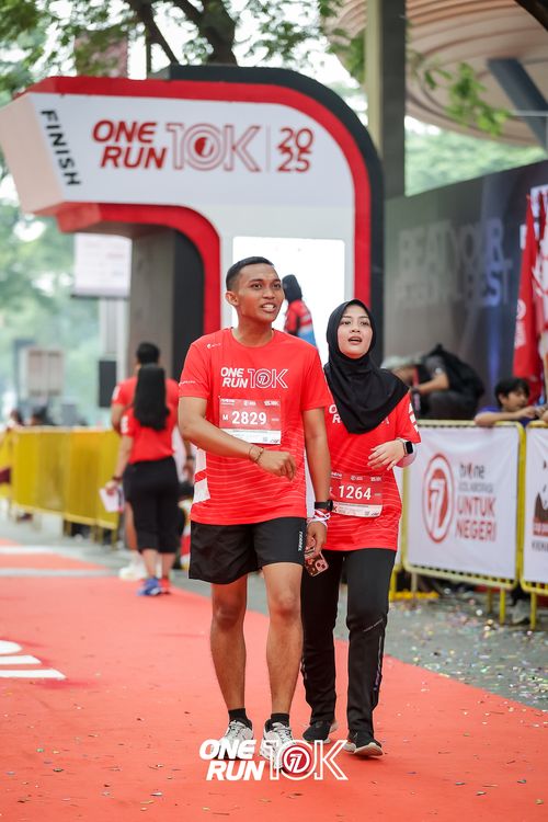 Race photo from ONE RUN 10K 2025